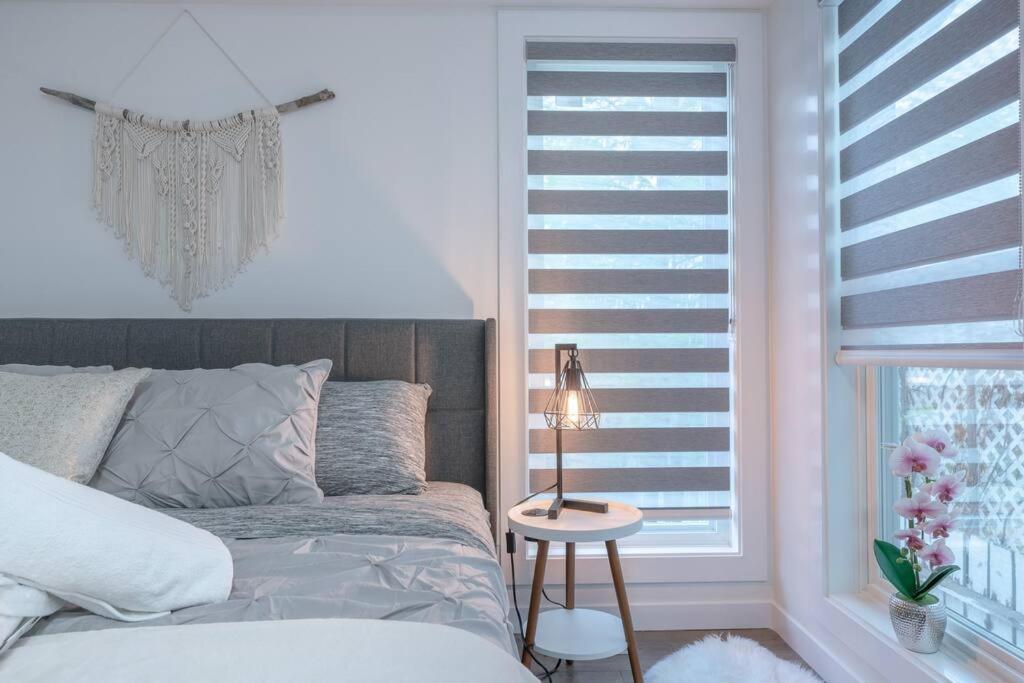 Chic Romantic3bed Patio Wifi Quiet Retreat Parking Holiday home *