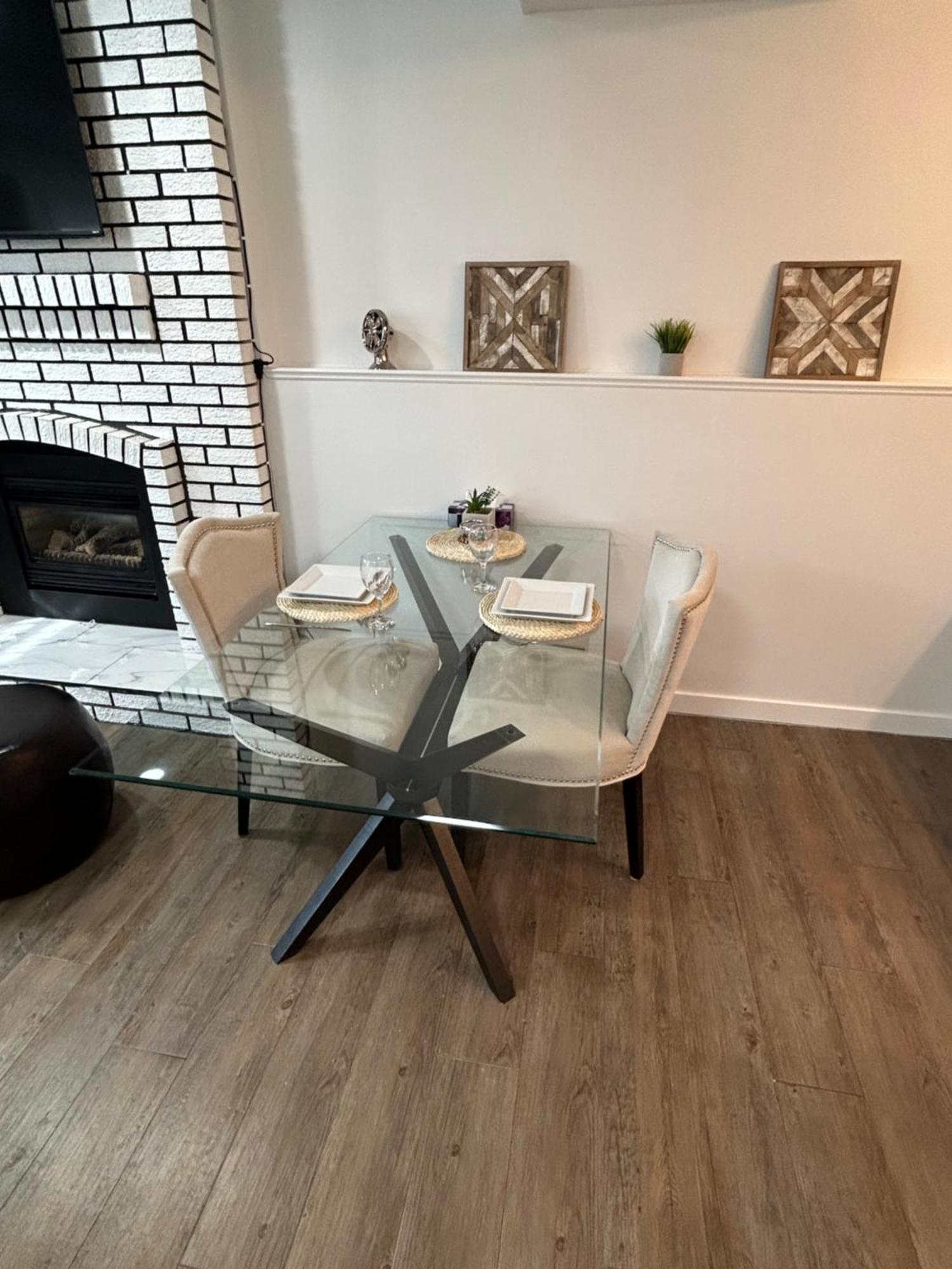 Holiday home Chic Romantic3bed Patio Wifi Quiet Retreat Parking
